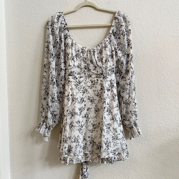 Thirty One Dresses & Skirts - Thirty Thirty‎ LA Babydoll Mini Dress Floral White Black Prairie Ruffle Size L